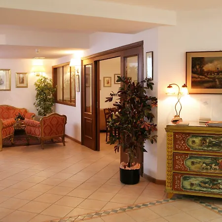 Apartmanhotel Frejus 4*