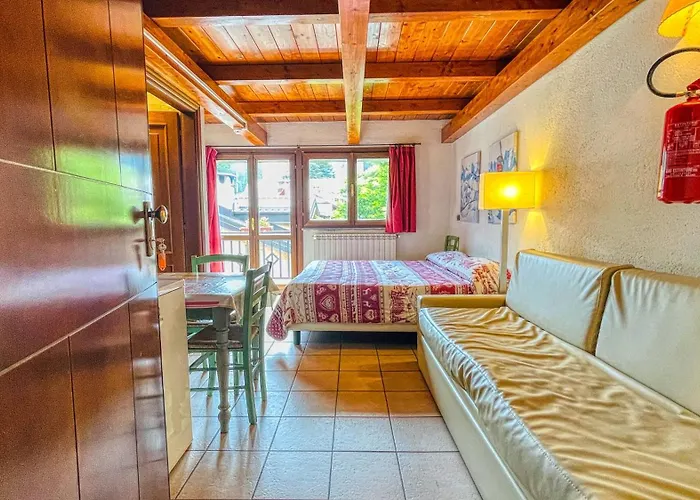 Frejus Apartahotel